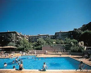 Pierre & Eden Parc 아파트호텔
